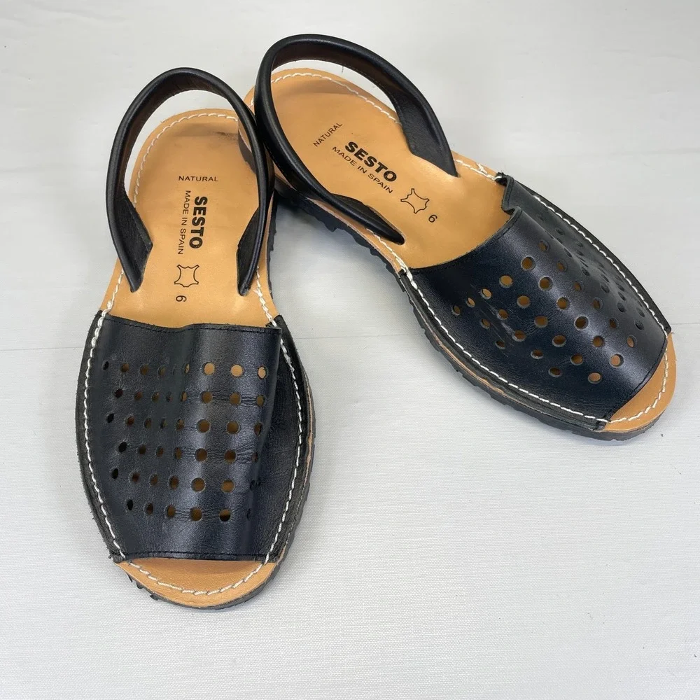 Sesto avarca sandals